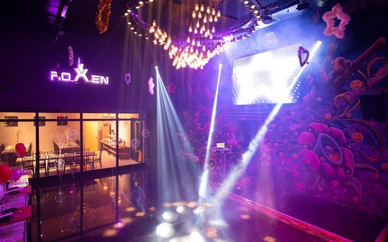 מועדון לבת מצווה - בר מצווה - הכל כלול משולבת מבוגרים - אירוע בת מצווה או בר מצווה עם מוזמנים מבוגרים